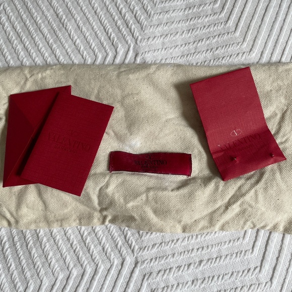 Authentic Valentino Rockstud Sandals in Blush - Picture 9 of 9